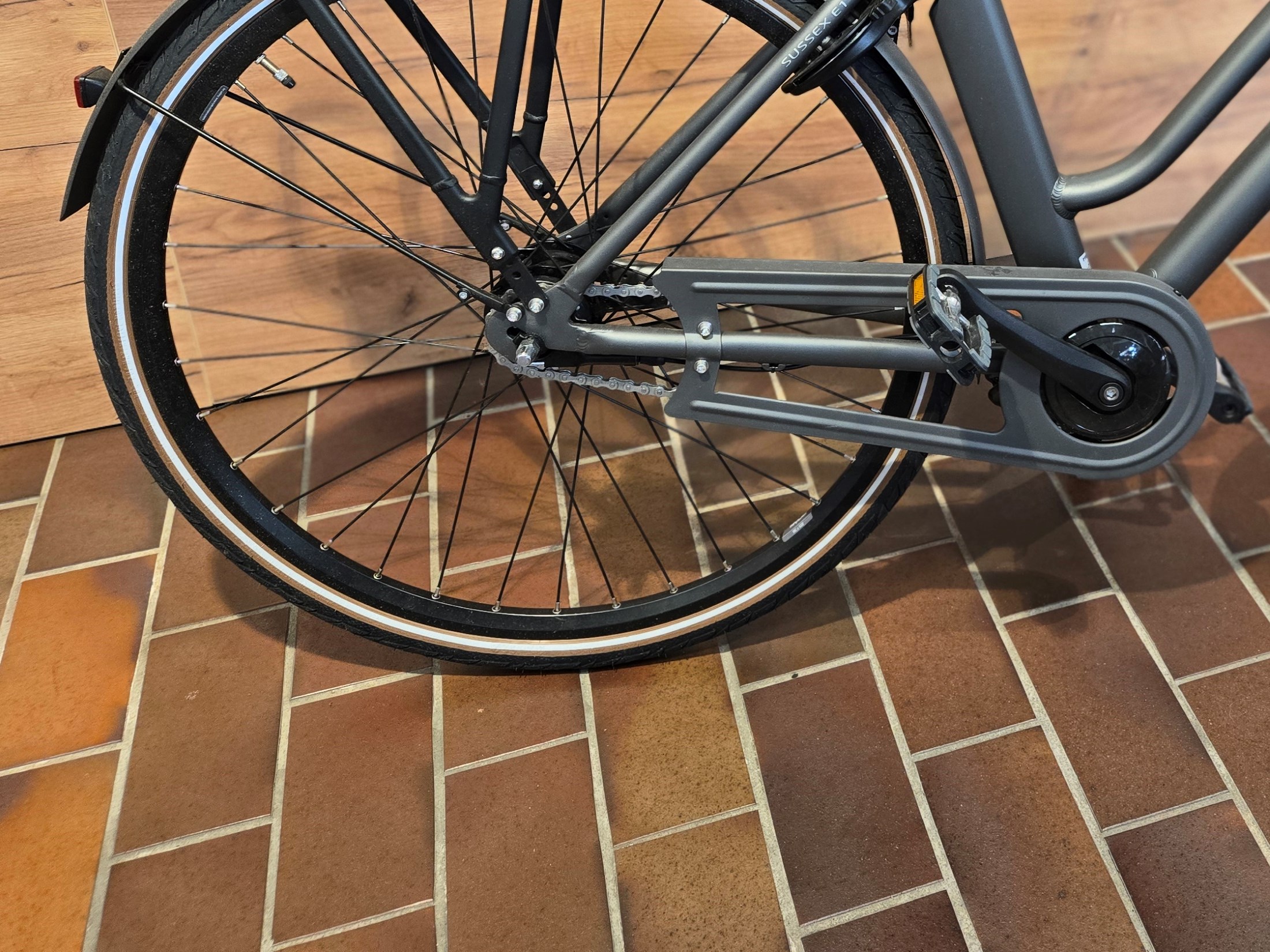 Raleigh Grå Sussex E1 - 48 cm