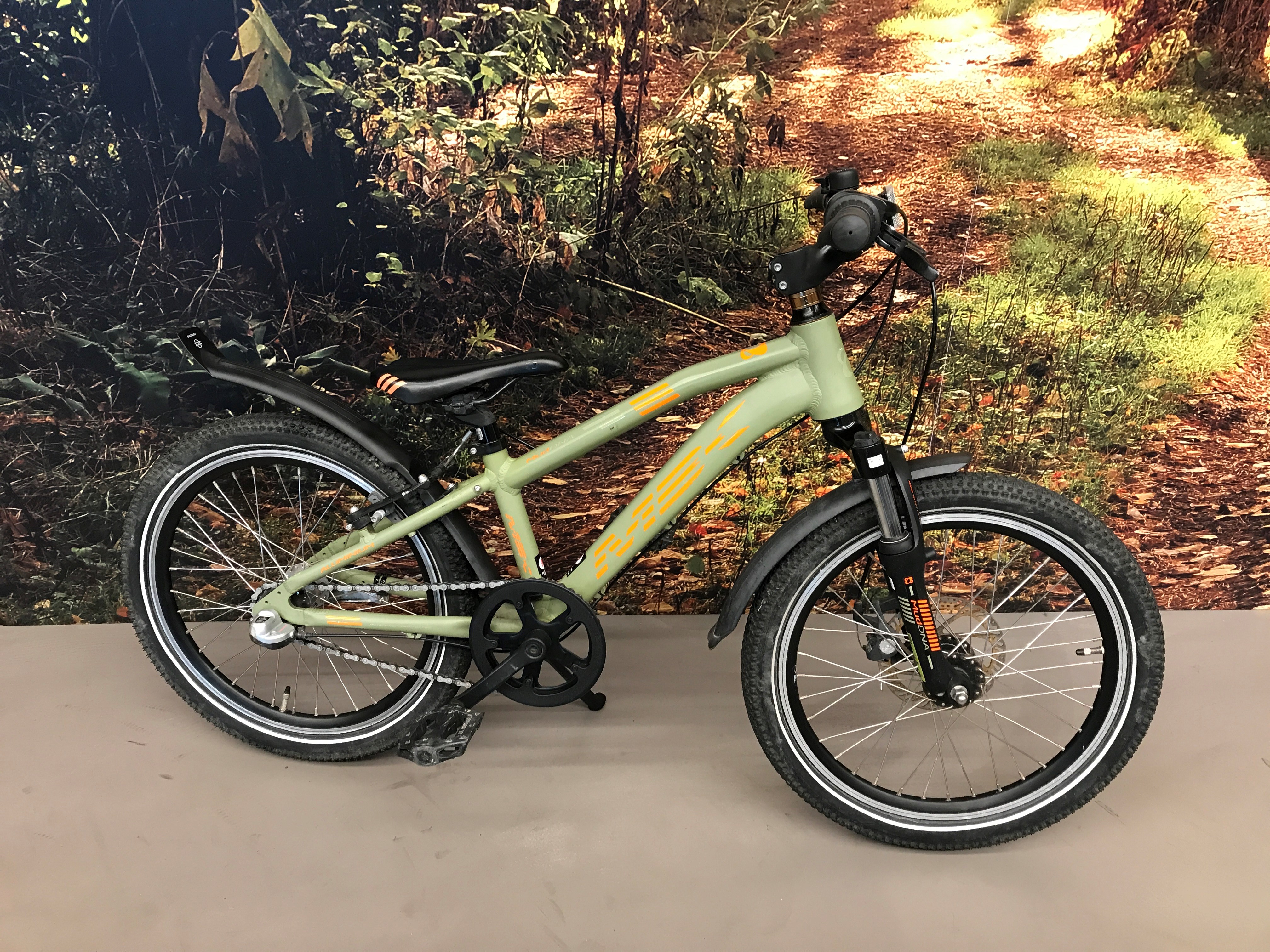 Mud DNA - 20"