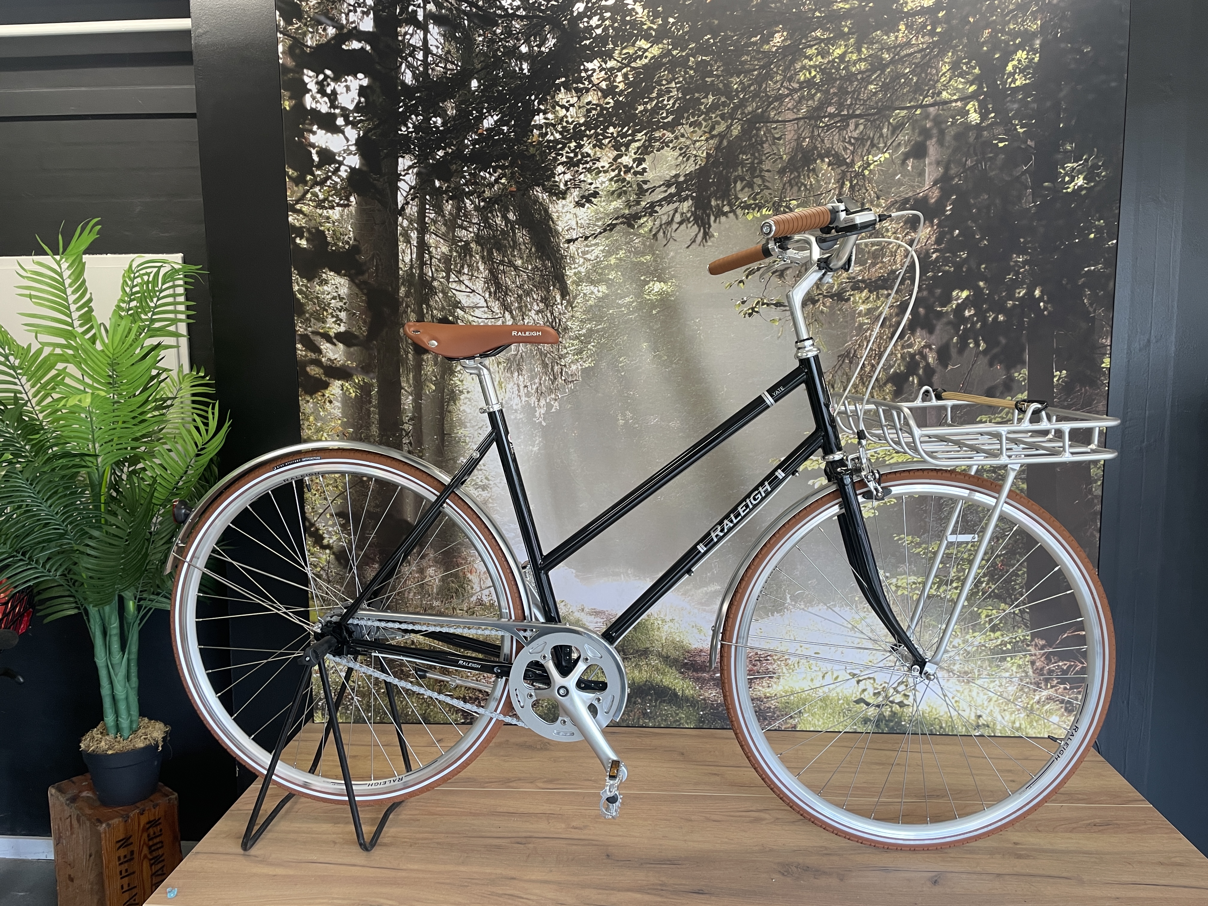 Yate Cargo Dame 52cm 7g Shimano Nexus fodbr. blank