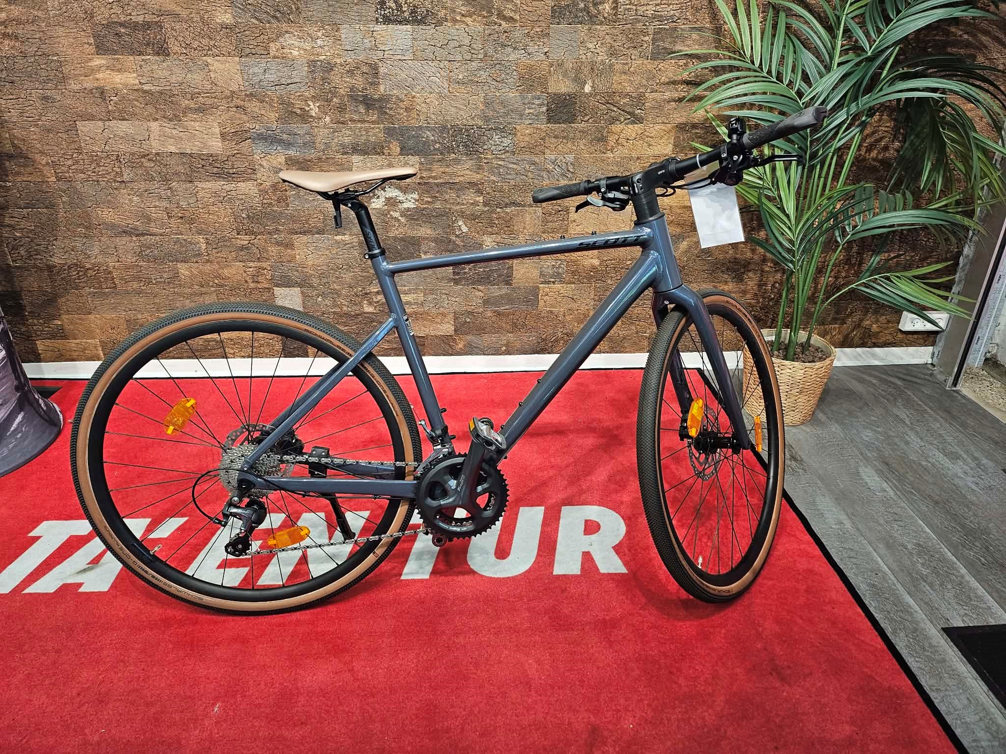 SCOTT Stone Grey Metrix 20 - 54 cm