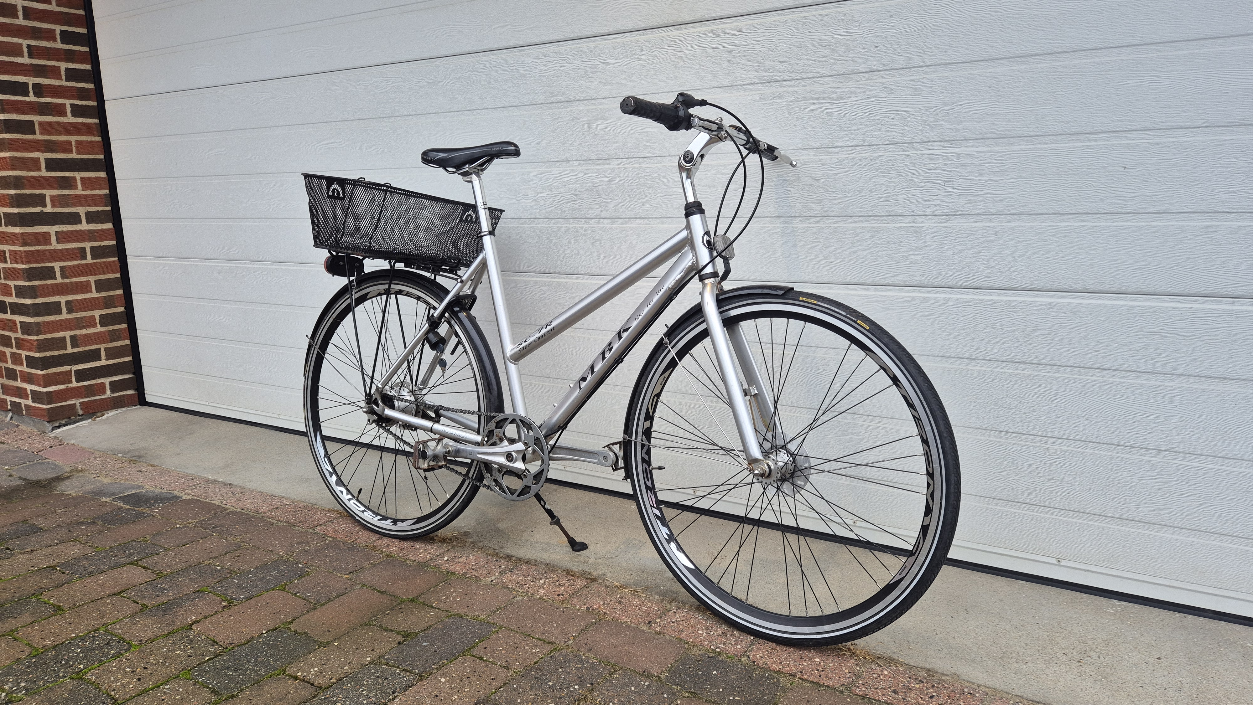 Concept - 61 cm