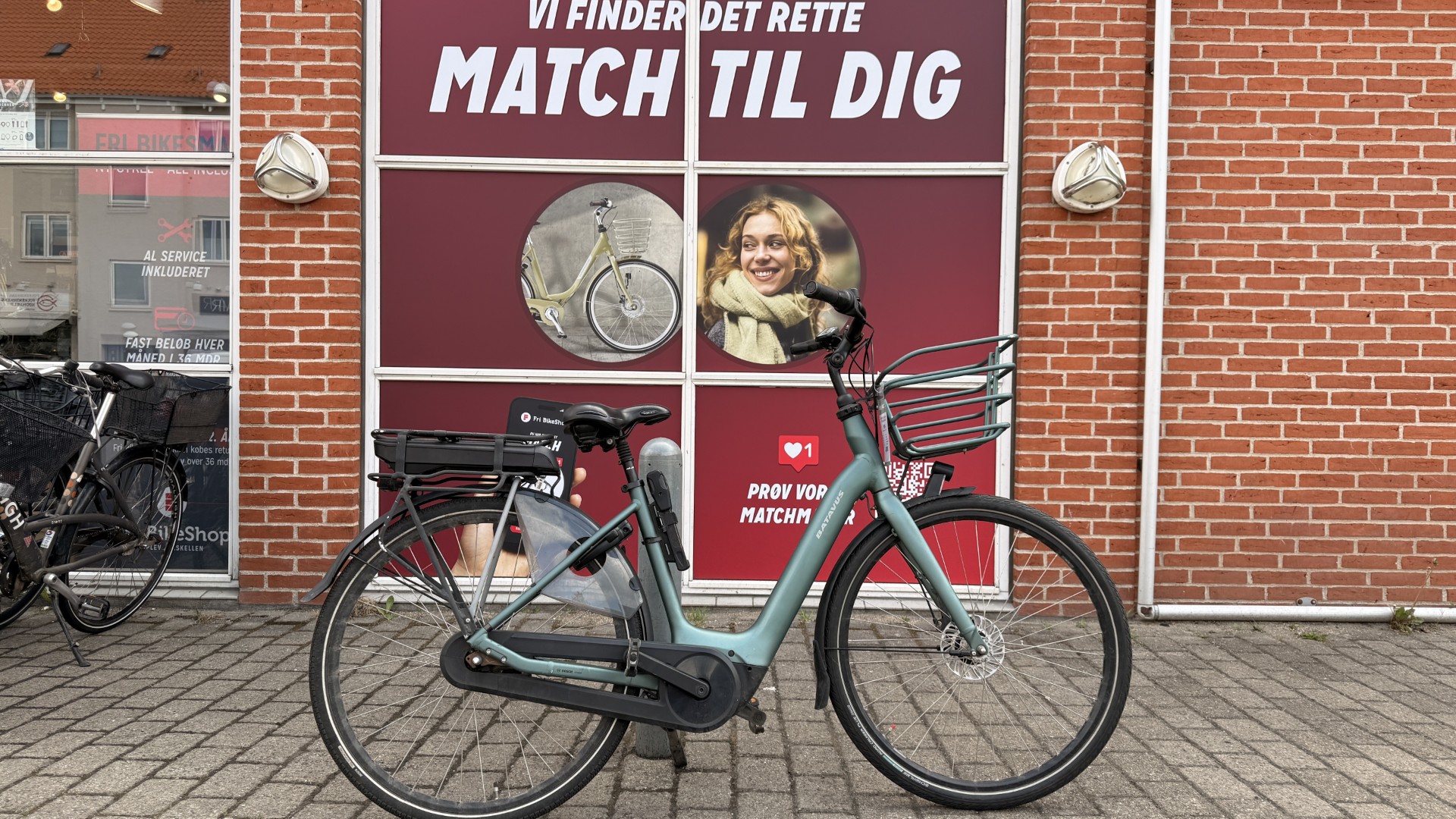 Luca E-Go Deluxe Limited - 48 cm