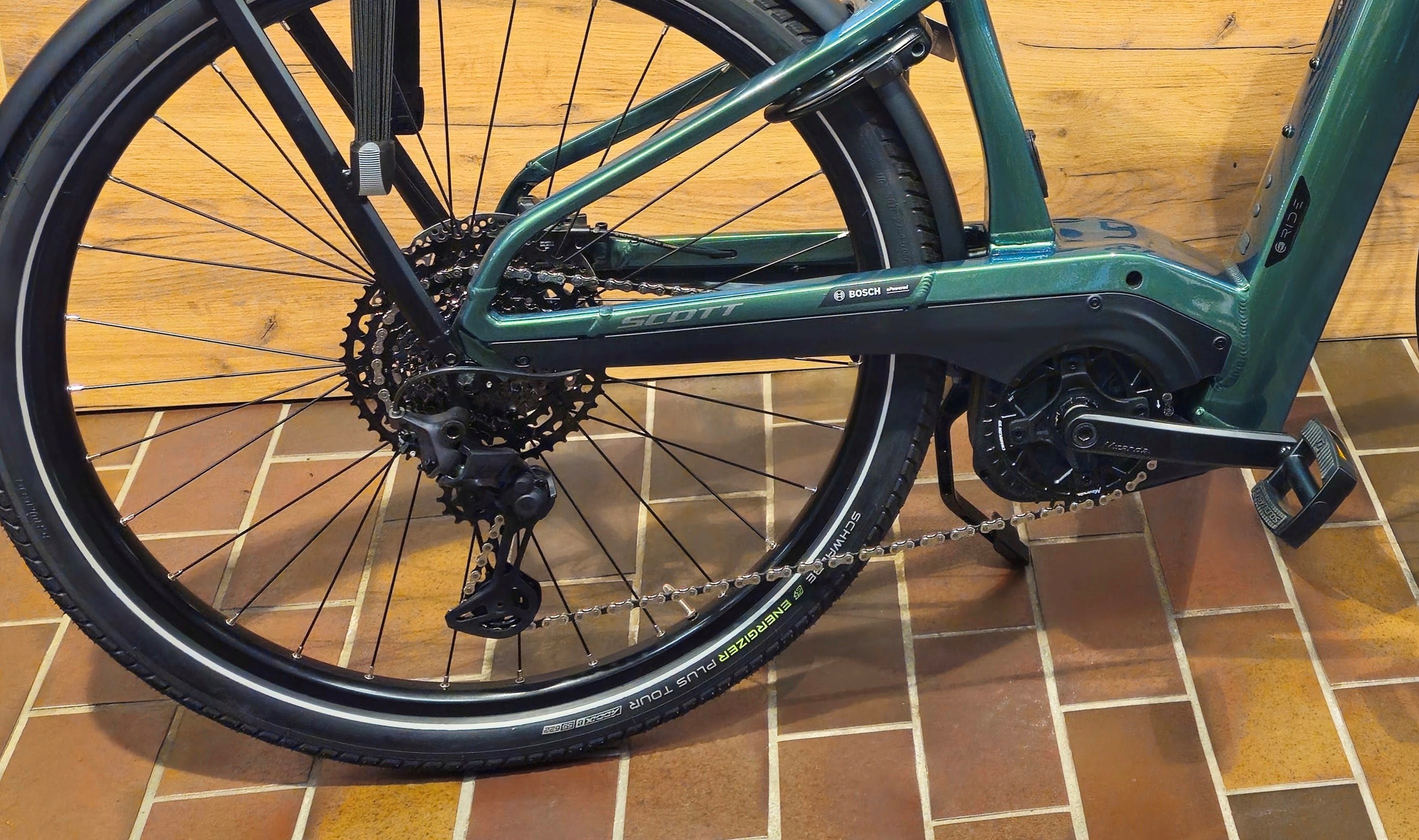 SCOTT Prism Green Gloss Sub Sport eRIDE 10 Men - L