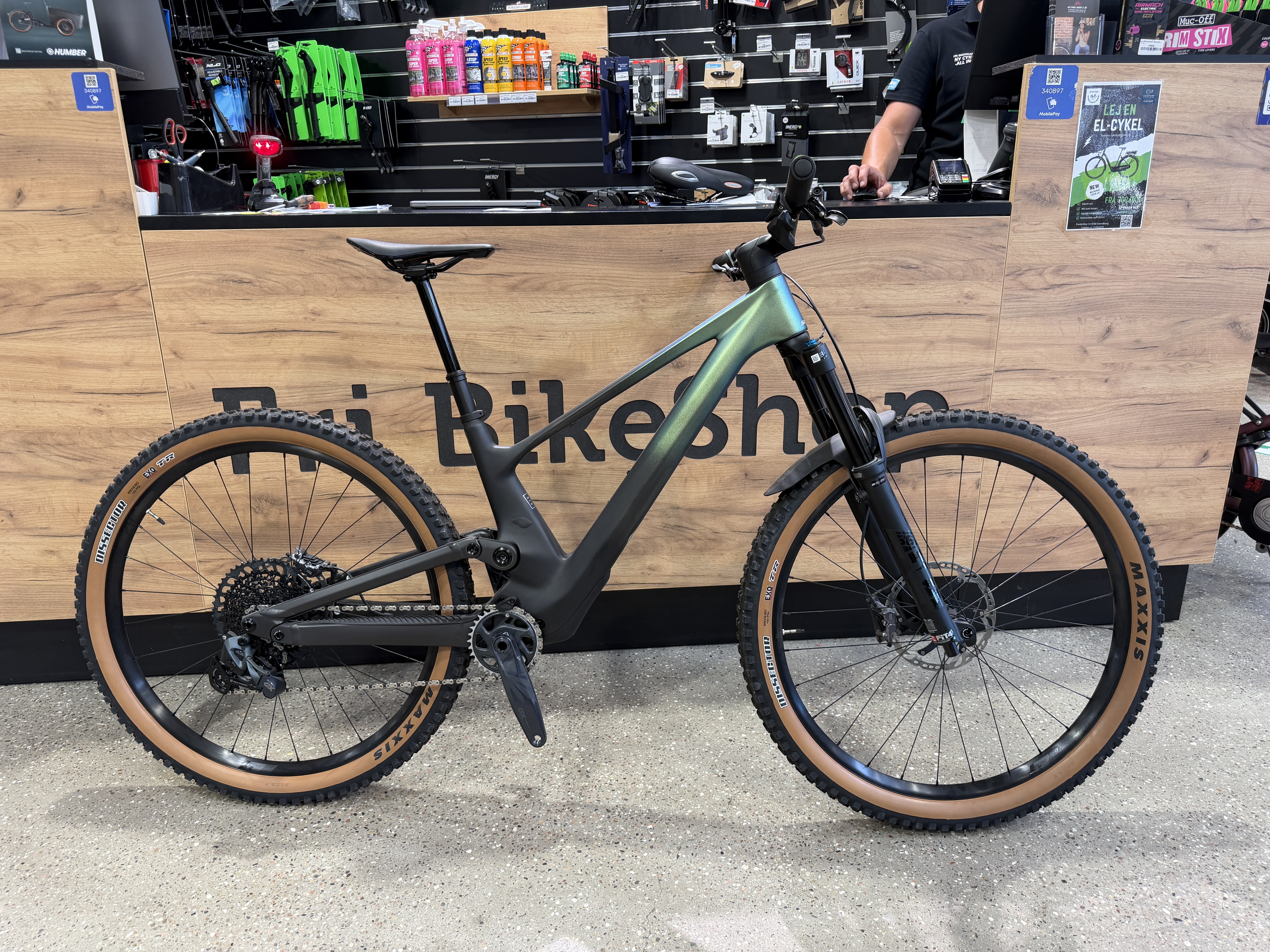 Tt Genius 910 (tw)