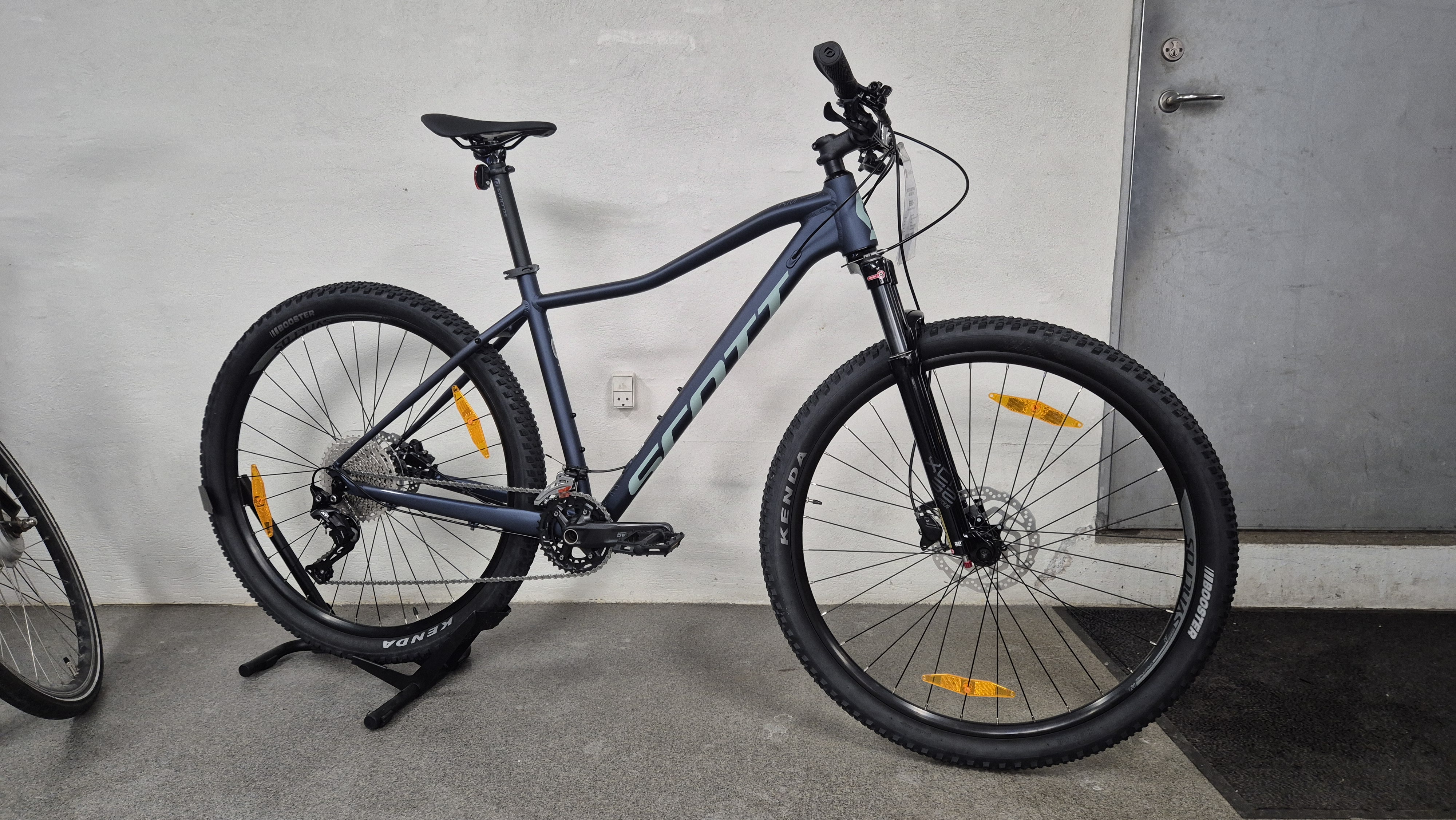 Contessa Active 10 - L (Hjulstr: 29")