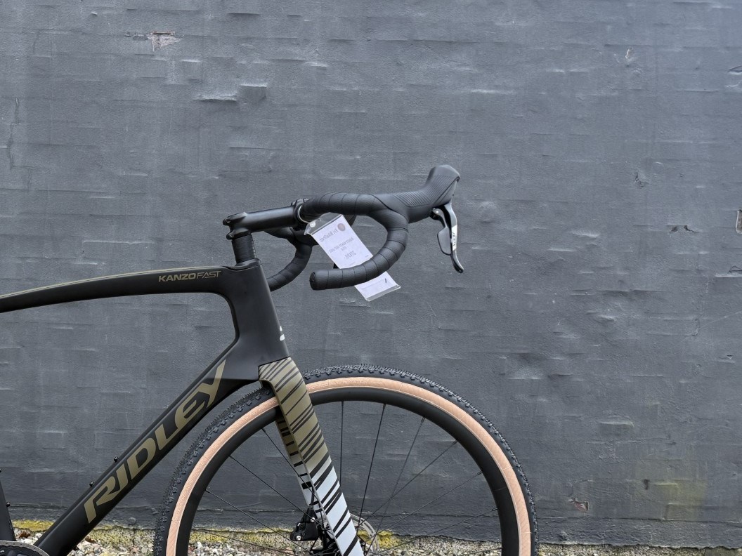 Ridley Black Kanzo Fast Apex XPLR - M