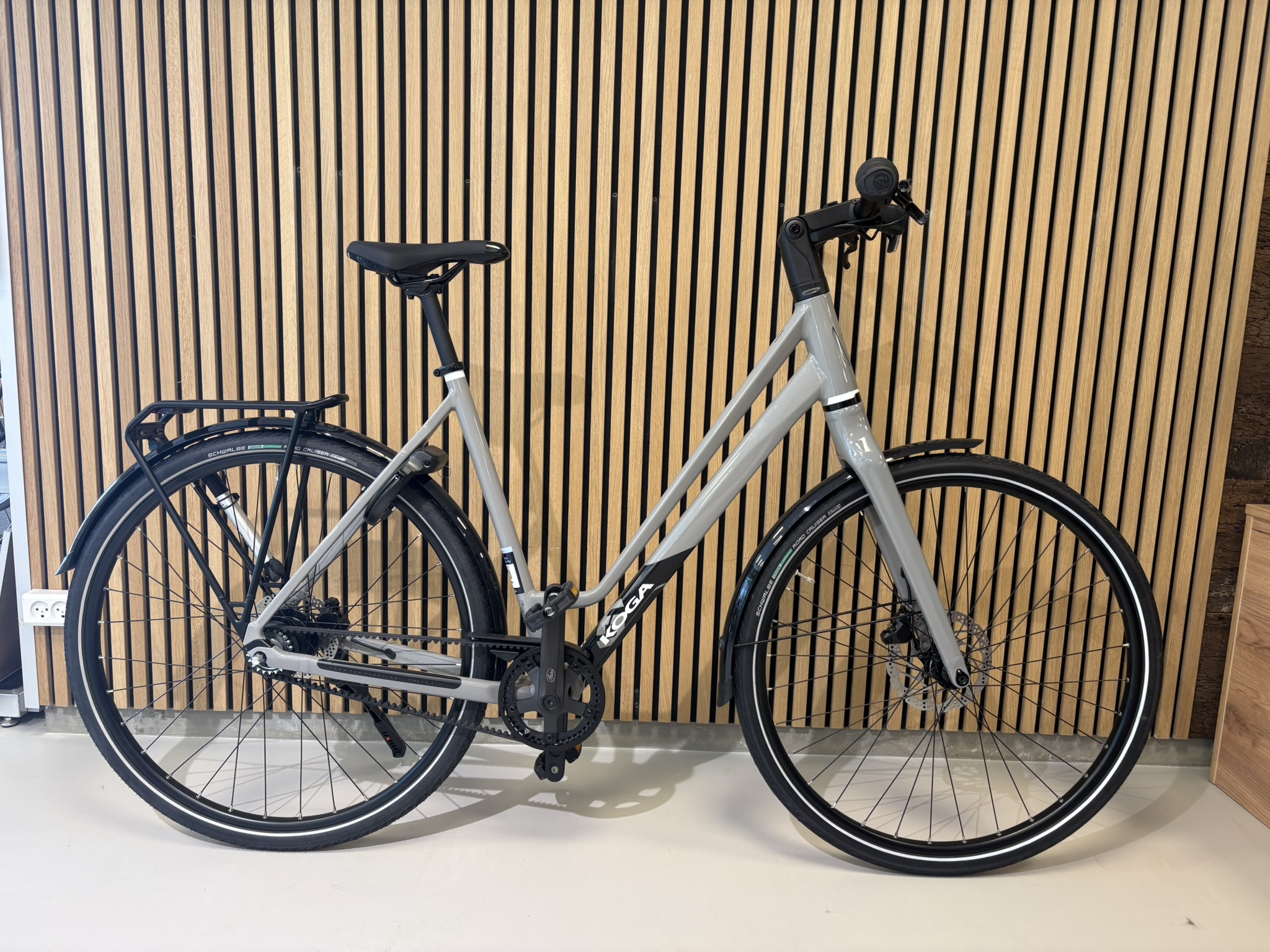 F3 4.0 - 53 cm