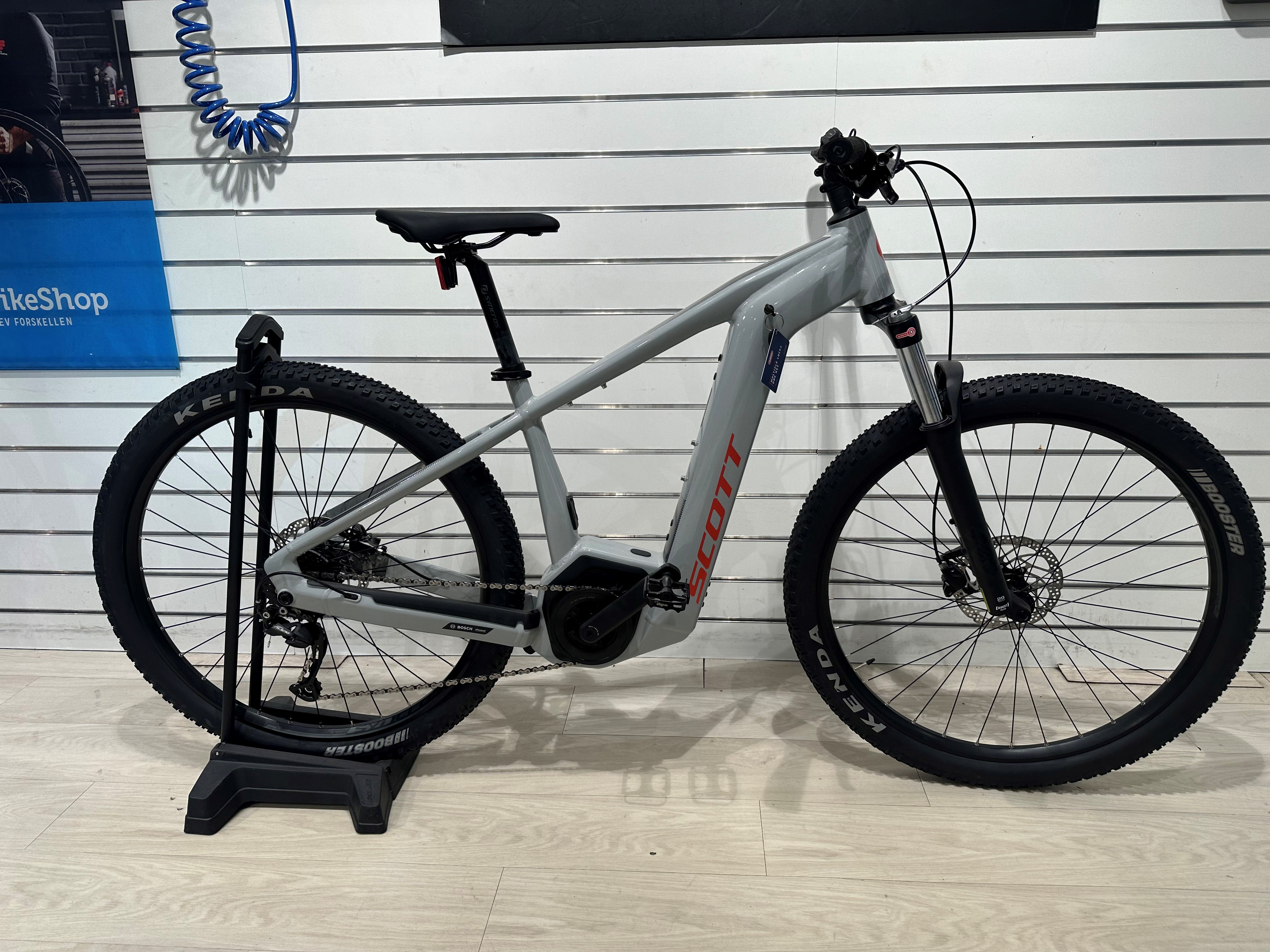 SCOTT Rhino Grey Gloss Aspect eRIDE 940 - M