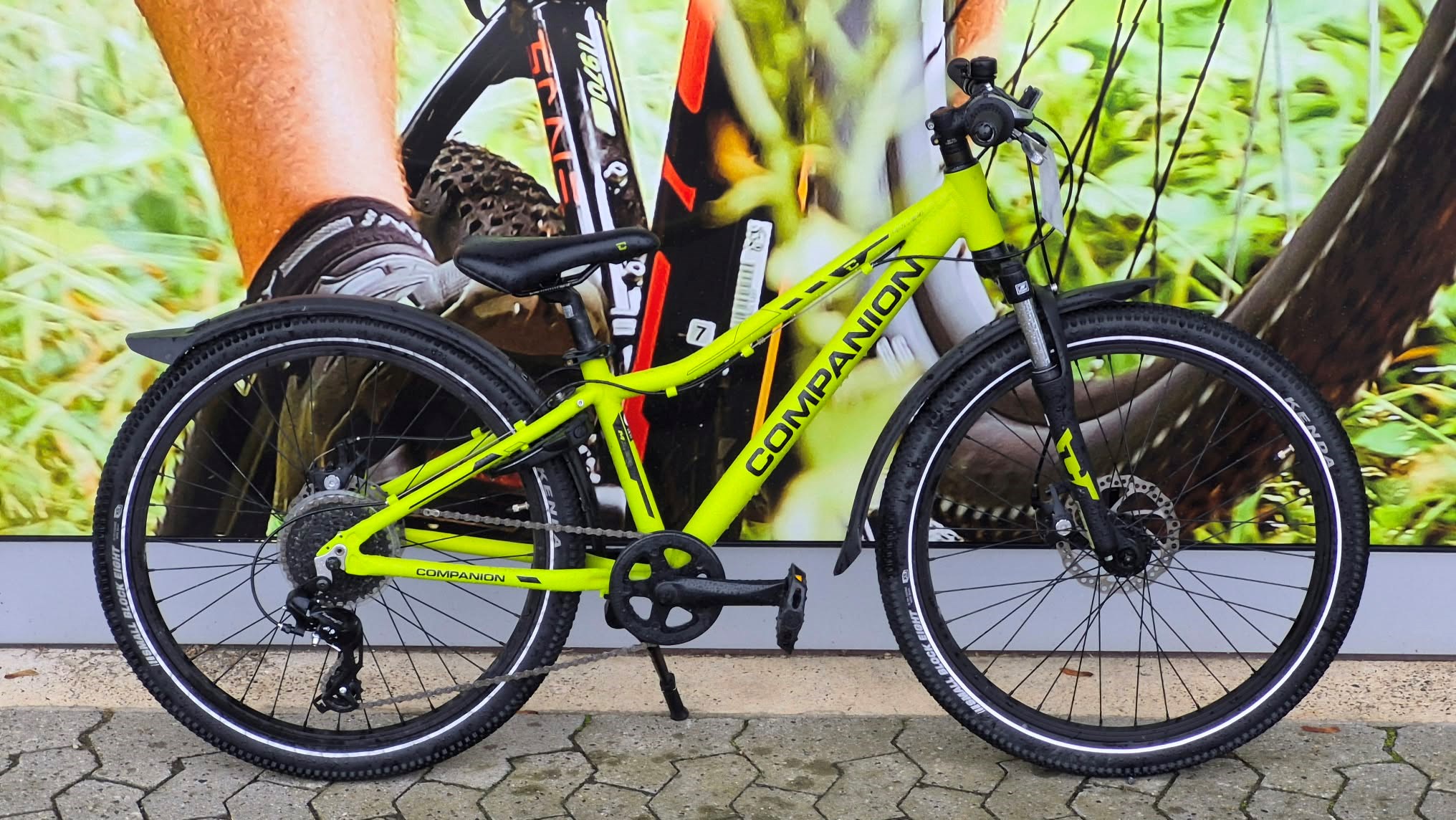 Companion Lime Grøn M1.24 - 24"