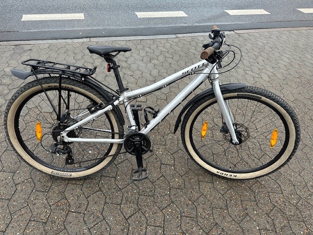 Scale 26 rigid - 26"
