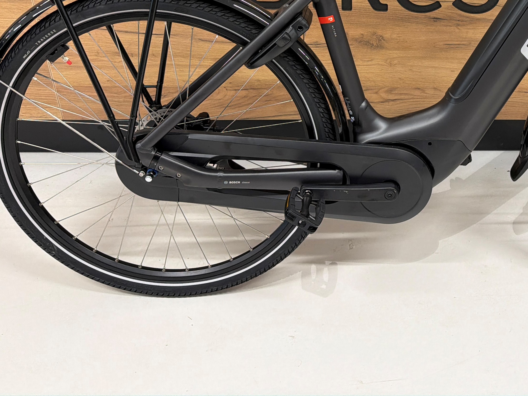 Batavus Smoking Black Altura Power Pro - 51 cm