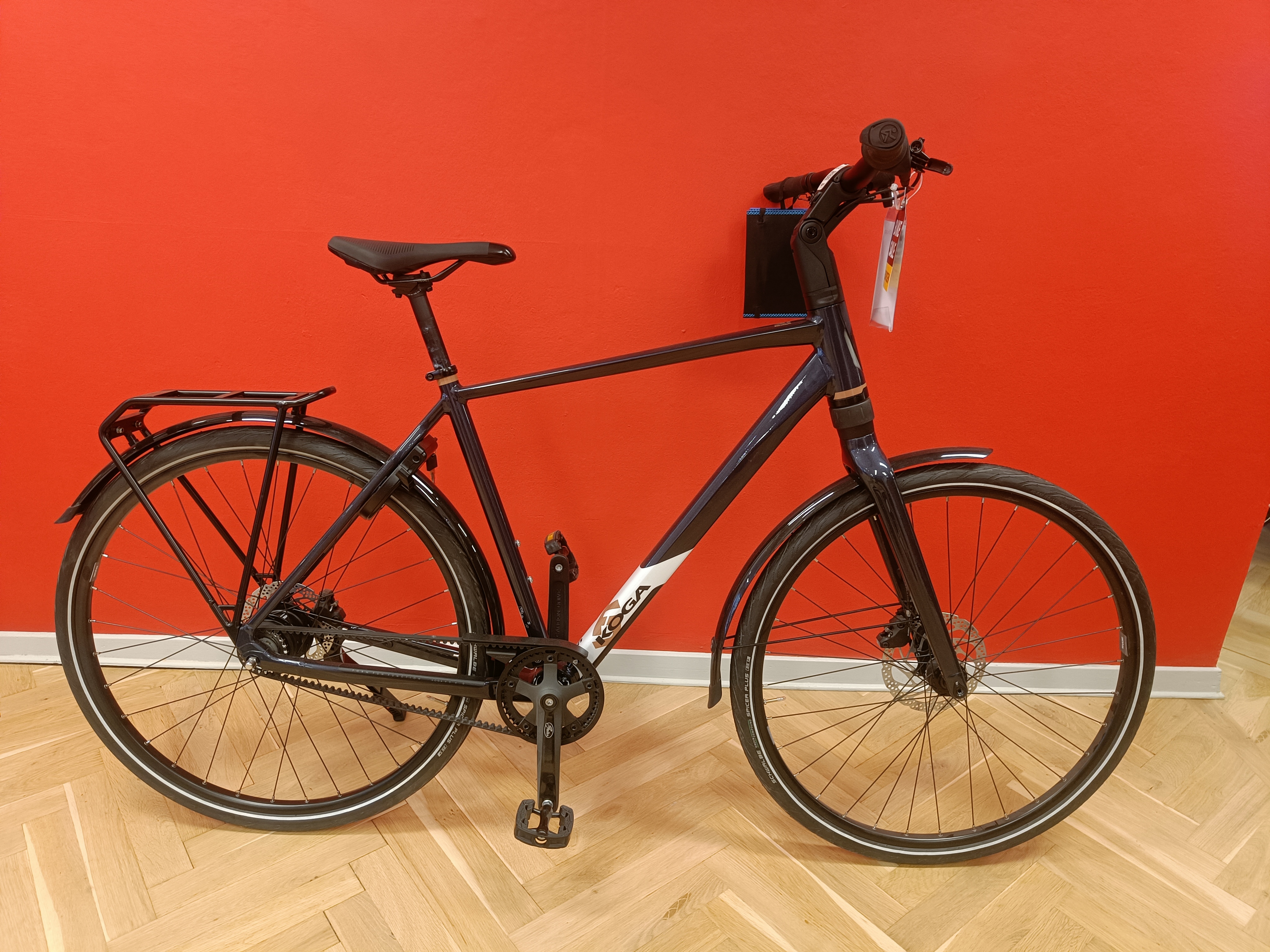 F3 4.0 - 54 cm