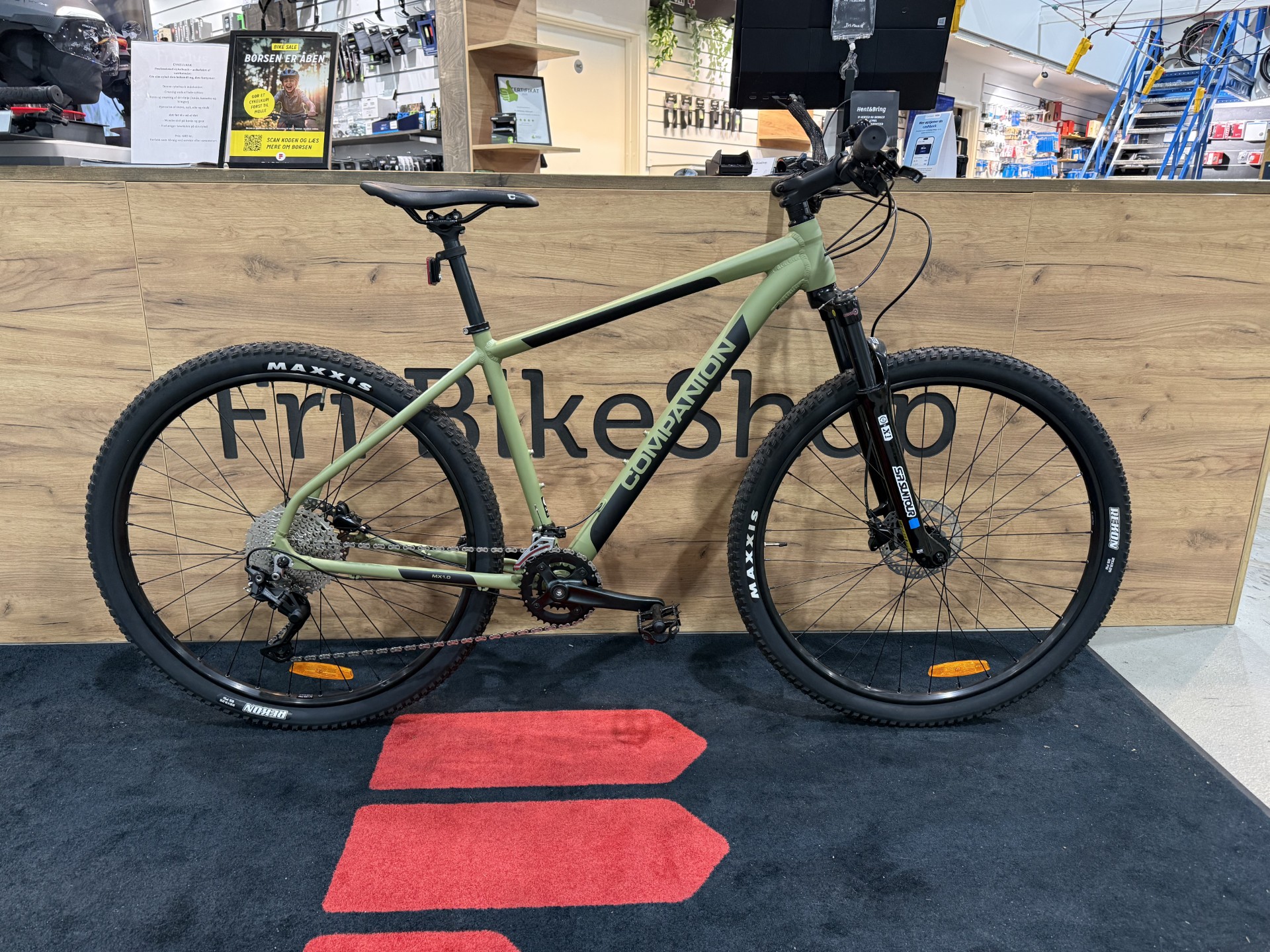 MX1.0 - L (Hjulstr: 29")
