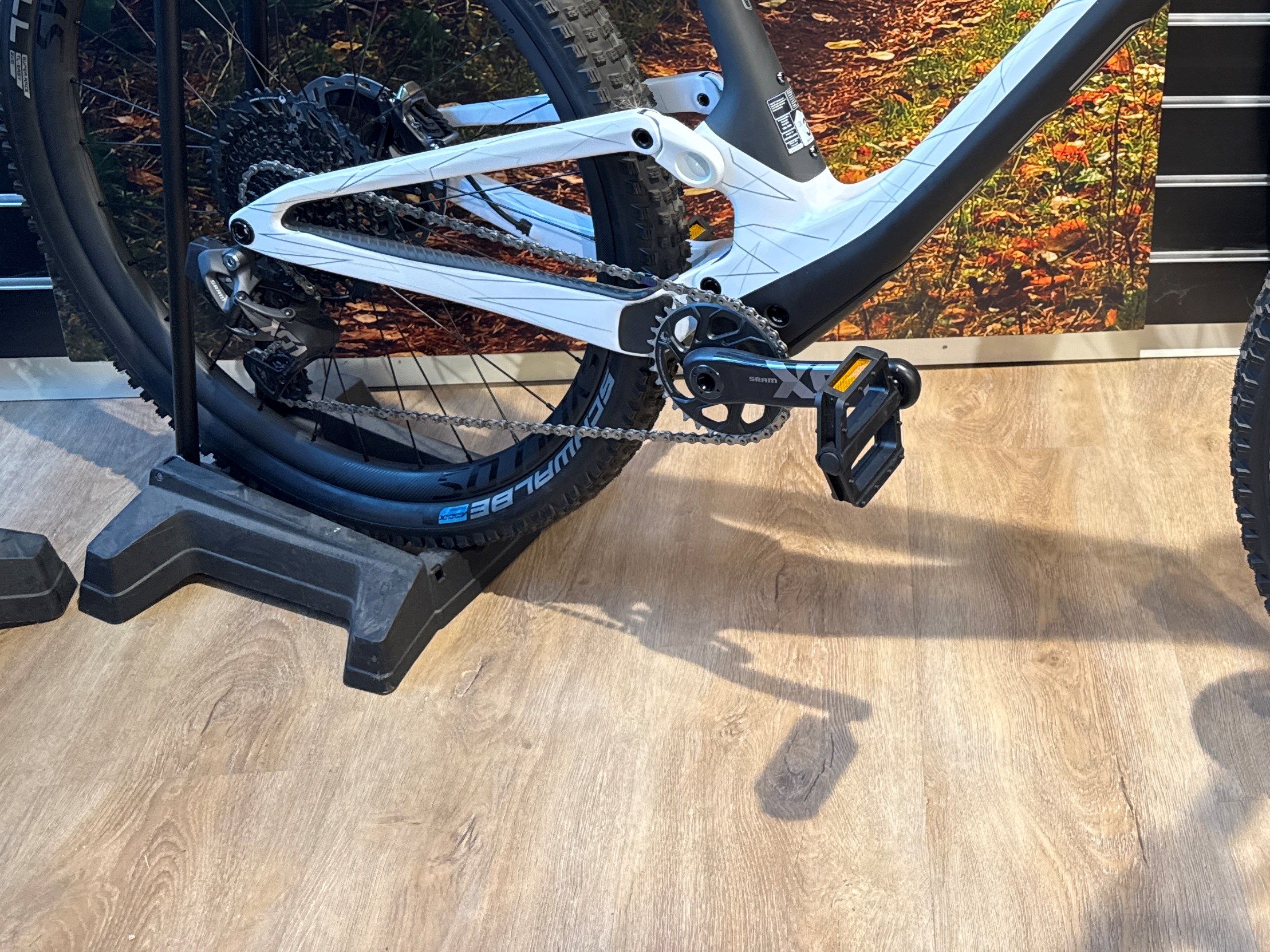 SCOTT Mat Sort Spark 900 Tuned AXS - L