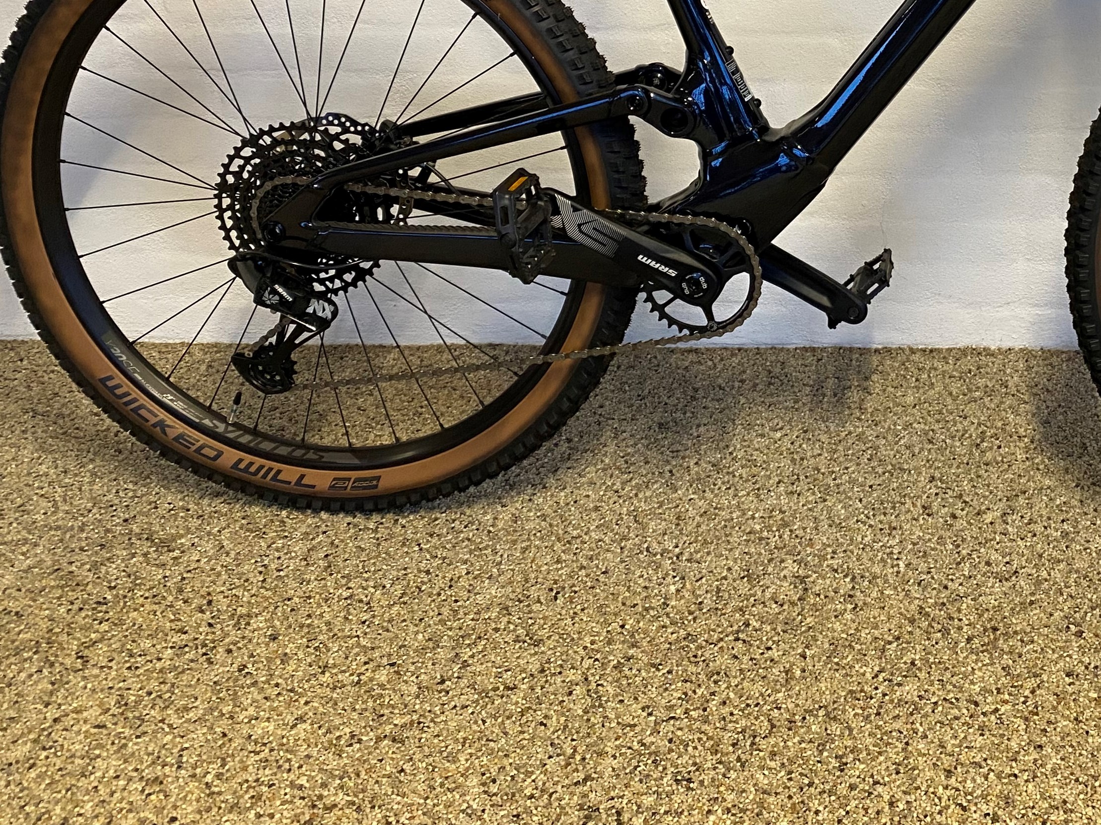 SCOTT Dark Stellar Blue Spark 970 - L