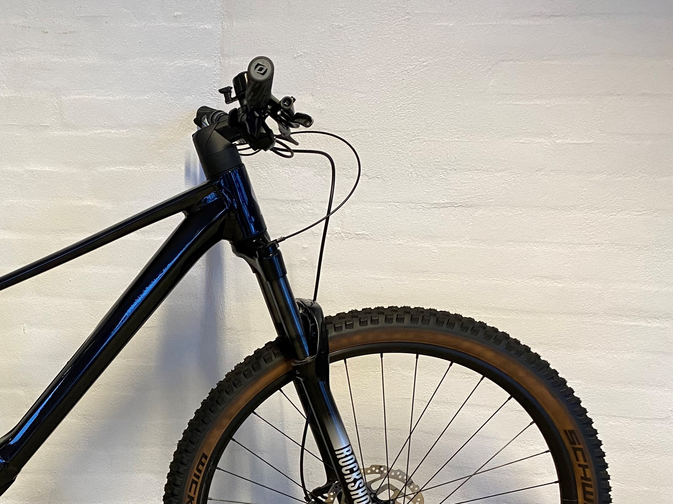 SCOTT Dark Stellar Blue Spark 970 - L
