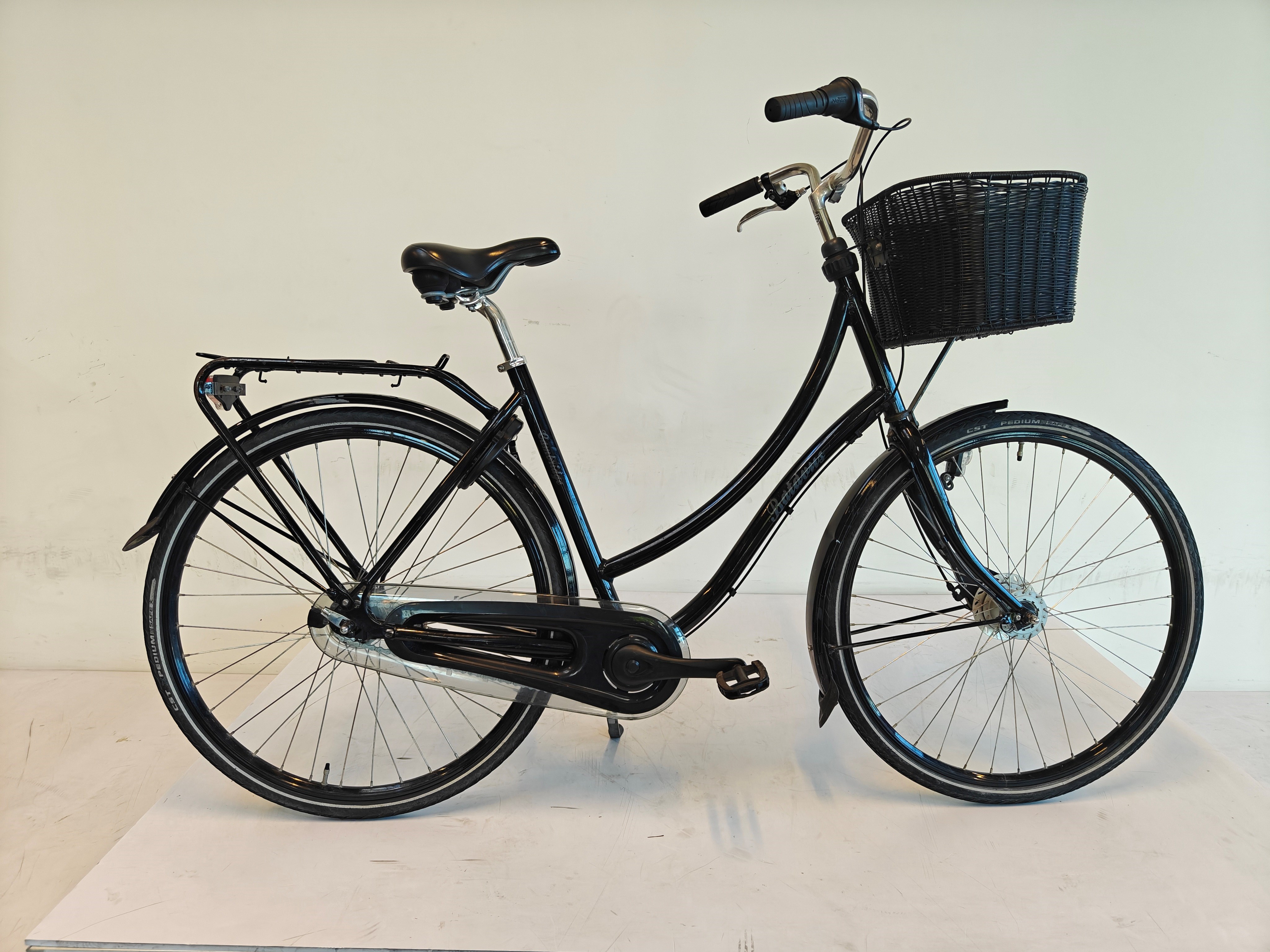 Batavus Sort Cambridge - 49 cm