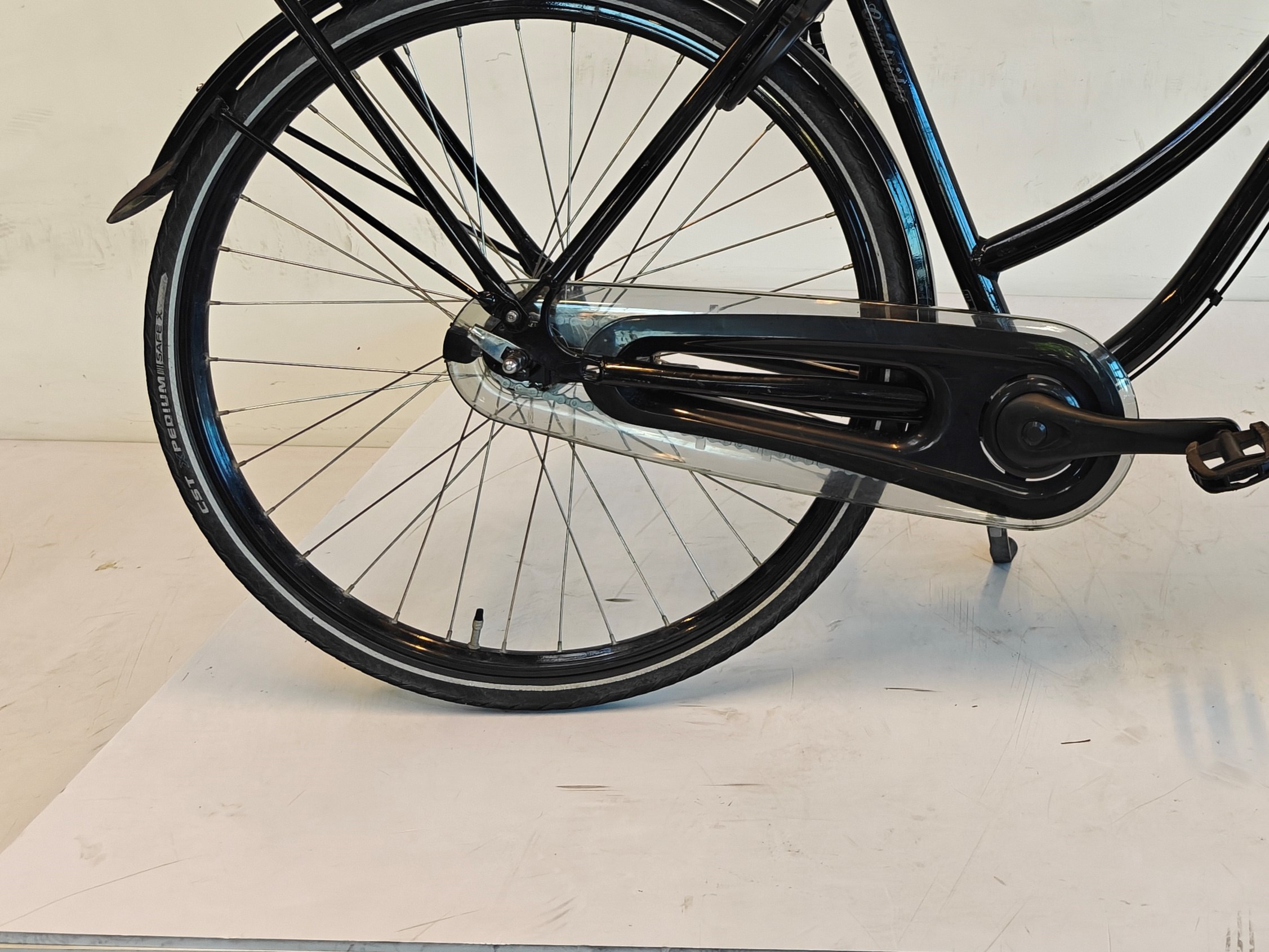 Batavus Sort Cambridge - 49 cm