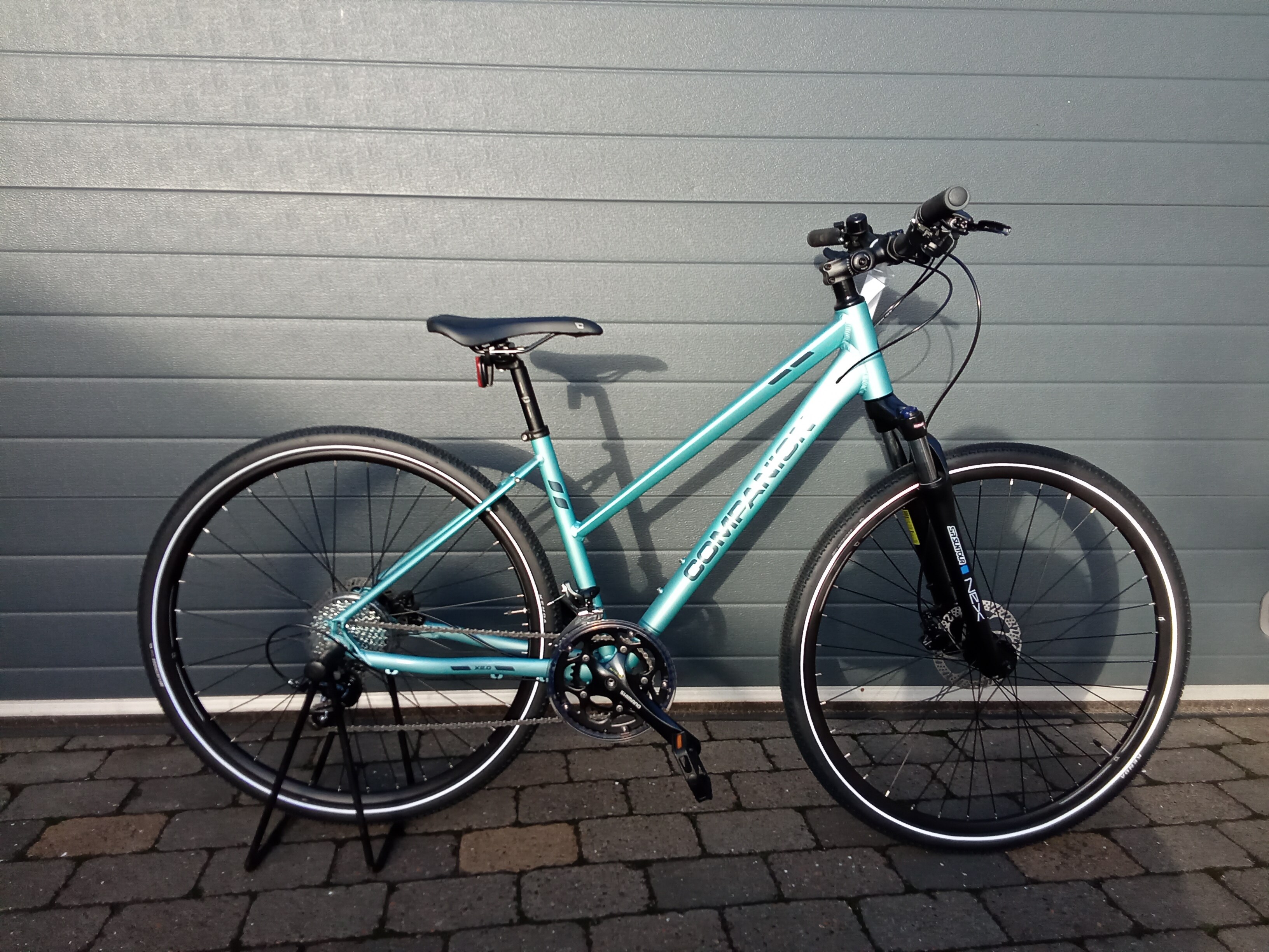 Companion Petroleumsblå X2.0 - 17"