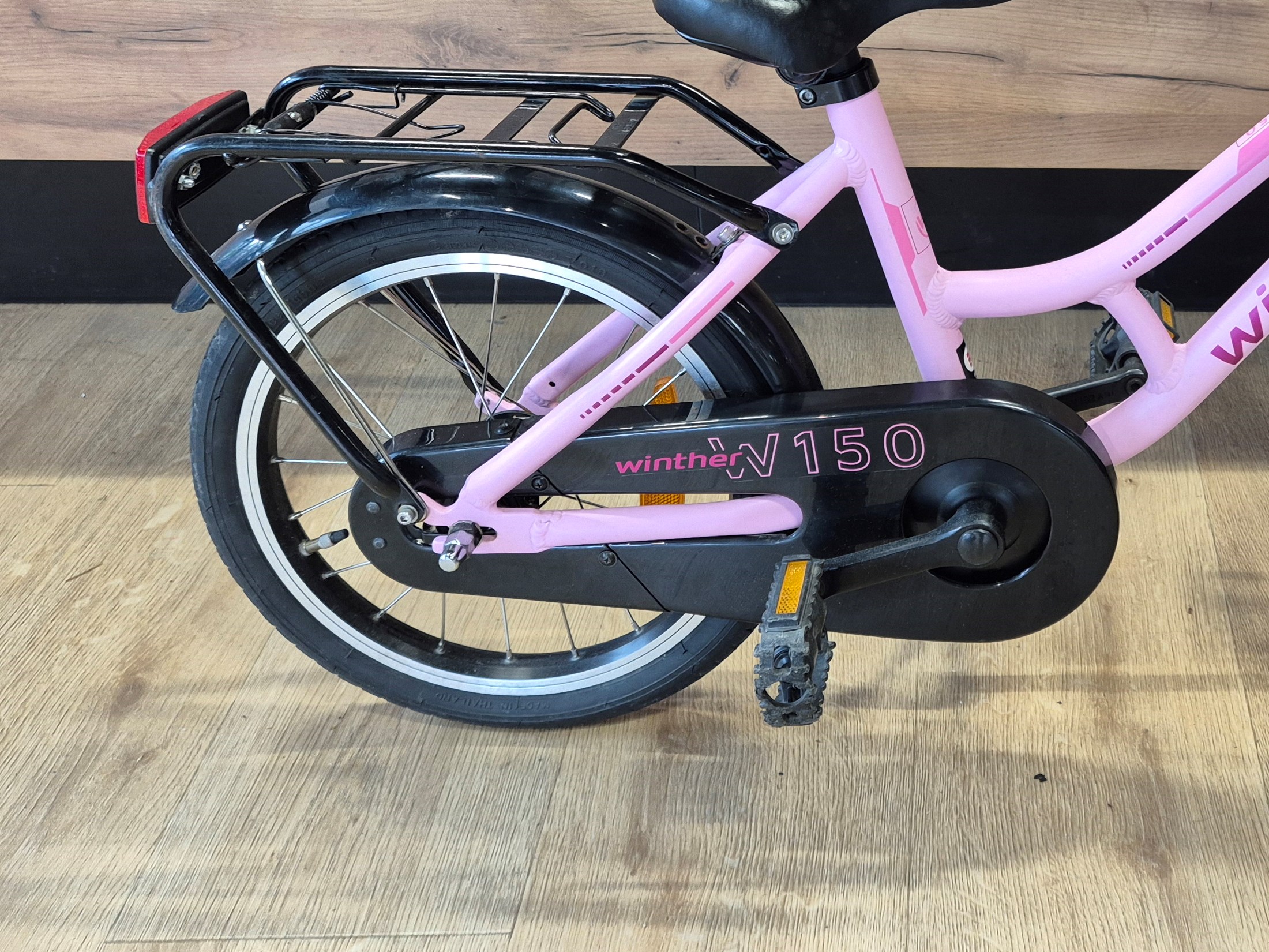 Winther Mat Pink 150 - 16" - 16"