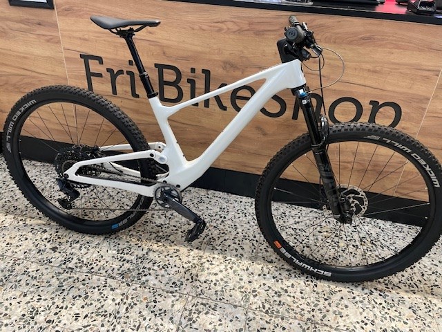 SCOTT Hvid Spark 920 - M