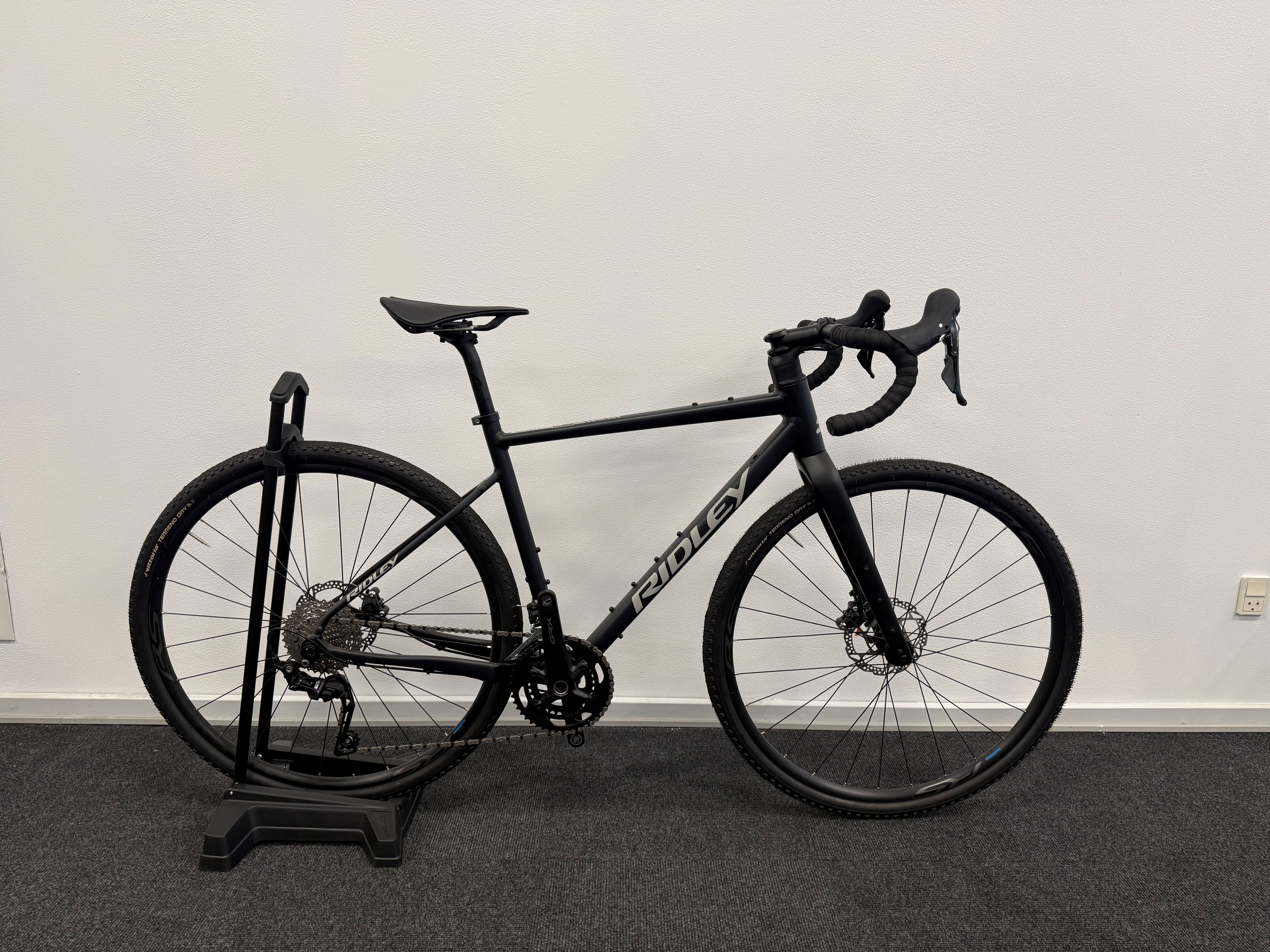 Ridley Black Metallic Kanzo Adventure A GRX400 - S