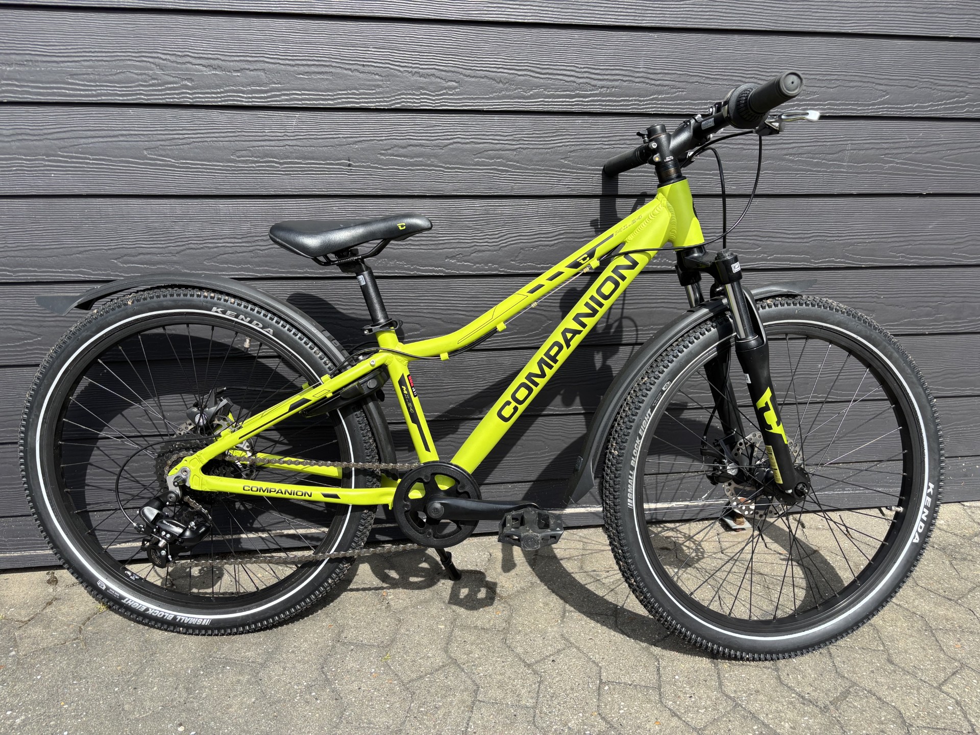 Companion Lime Grøn M1.24 - 24"