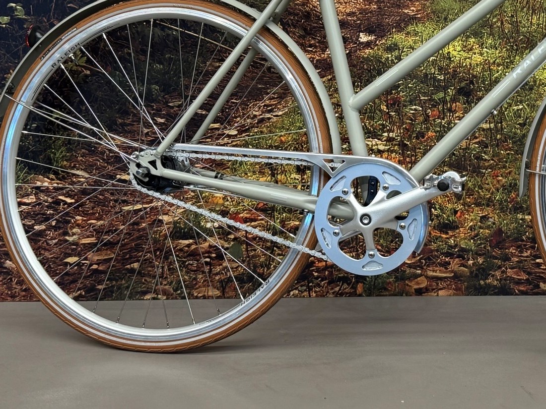 Raleigh Brun Kent - 56 cm
